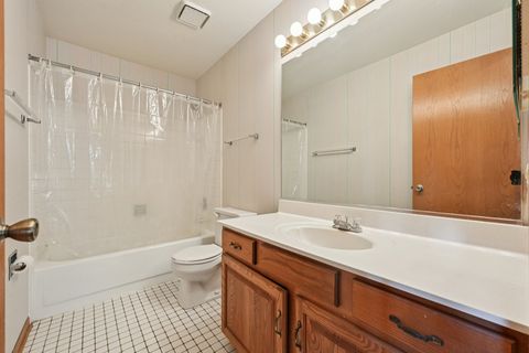 Tiny photo for 1101 Dorchester Lane, Bartlett, IL 60103 (MLS # 12468102)