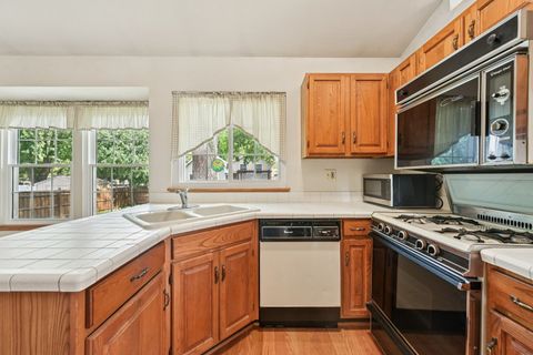 Tiny photo for 1101 Dorchester Lane, Bartlett, IL 60103 (MLS # 12468102)