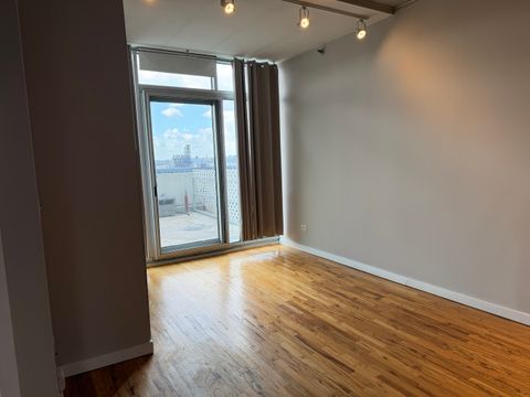 Tiny photo for 1720 S Michigan Avenue #811, Chicago, IL 60616 (MLS # 12626604)