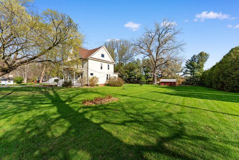 Tiny photo for 1009 NW 3rd Street, Aledo, IL 61231 (MLS # 12619635)