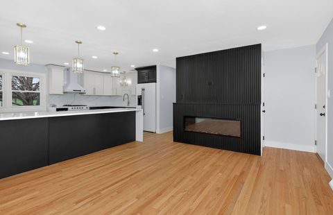 Tiny photo for 970 N Fischer Drive, Addison, IL 60101 (MLS # 12566161)