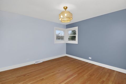 Tiny photo for 970 N Fischer Drive, Addison, IL 60101 (MLS # 12566161)