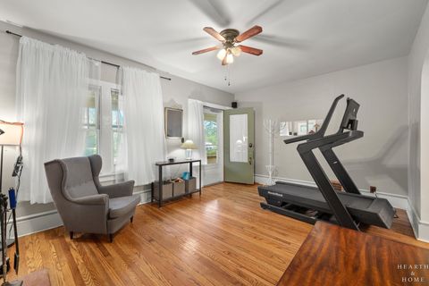 Tiny photo for 519 Algonquin Road, Fox River Grove, IL 60021 (MLS # 12622273)