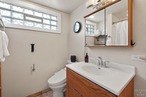 Tiny photo for 519 Algonquin Road, Fox River Grove, IL 60021 (MLS # 12622273)