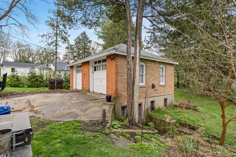 Tiny photo for 519 Algonquin Road, Fox River Grove, IL 60021 (MLS # 12622273)