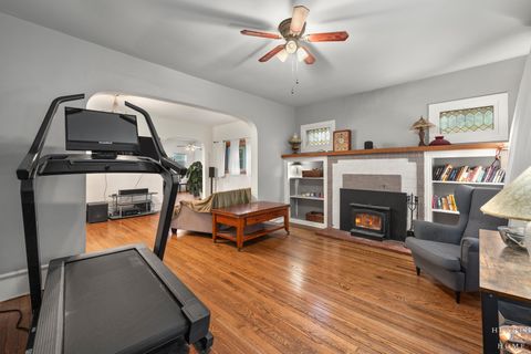 Tiny photo for 519 Algonquin Road, Fox River Grove, IL 60021 (MLS # 12622273)