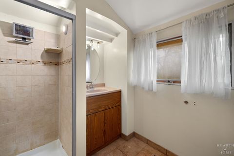 Tiny photo for 519 Algonquin Road, Fox River Grove, IL 60021 (MLS # 12622273)