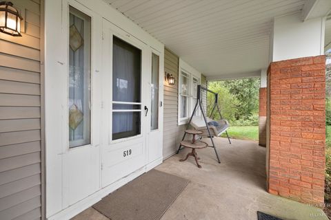 Tiny photo for 519 Algonquin Road, Fox River Grove, IL 60021 (MLS # 12622273)