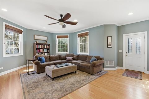 Tiny photo for 1004 Elm Street, Winnetka, IL 60093 (MLS # 12570658)