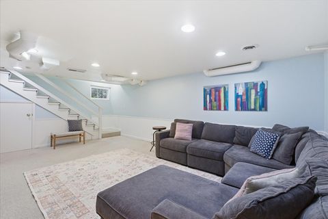 Tiny photo for 1004 Elm Street, Winnetka, IL 60093 (MLS # 12570658)