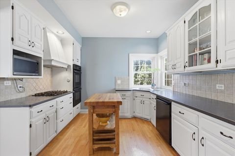 Tiny photo for 1004 Elm Street, Winnetka, IL 60093 (MLS # 12570658)