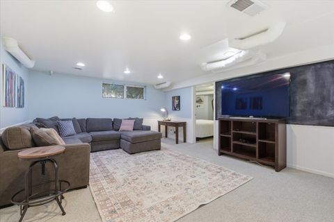 Tiny photo for 1004 Elm Street, Winnetka, IL 60093 (MLS # 12570658)