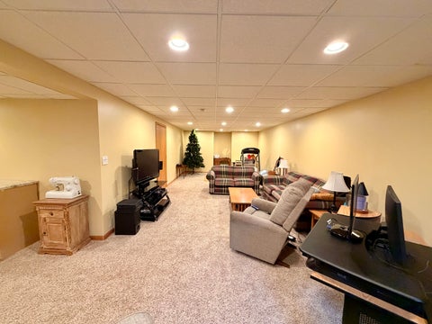 Tiny photo for 300 Savoy Drive, Shorewood, IL 60404 (MLS # 12690620)