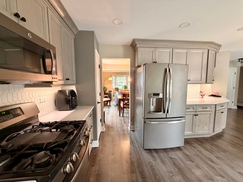 Tiny photo for 300 Savoy Drive, Shorewood, IL 60404 (MLS # 12690620)
