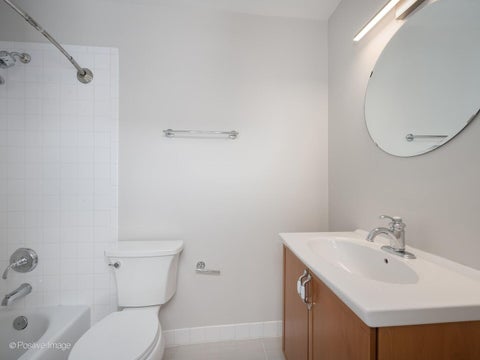Tiny photo for 2121 N Lincoln Avenue #2121, Chicago, IL 60614 (MLS # 12719887)