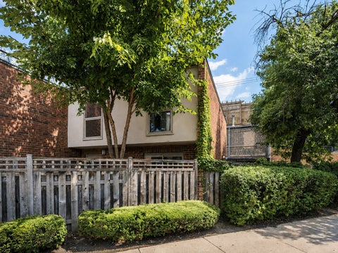 Tiny photo for 2121 N Lincoln Avenue #2121, Chicago, IL 60614 (MLS # 12719887)