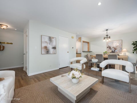 Tiny photo for 2121 N Lincoln Avenue #2121, Chicago, IL 60614 (MLS # 12719887)