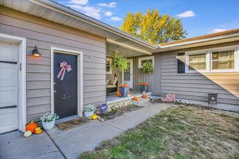 Tiny photo for 407 S Washington Street, Sidney, IL 61877 (MLS # 12505271)