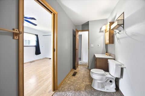 Tiny photo for 1329 Chippewa Drive, Ottawa, IL 61350 (MLS # 12714094)
