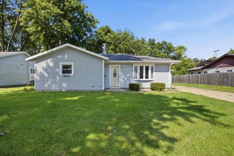 Photo of 1329 Chippewa Drive, Ottawa, IL 61350 (MLS # 12714094)