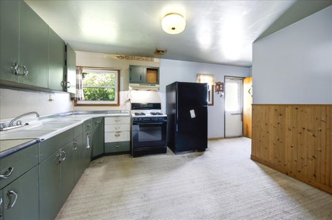 Tiny photo for 1329 Chippewa Drive, Ottawa, IL 61350 (MLS # 12714094)