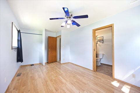 Tiny photo for 1329 Chippewa Drive, Ottawa, IL 61350 (MLS # 12714094)