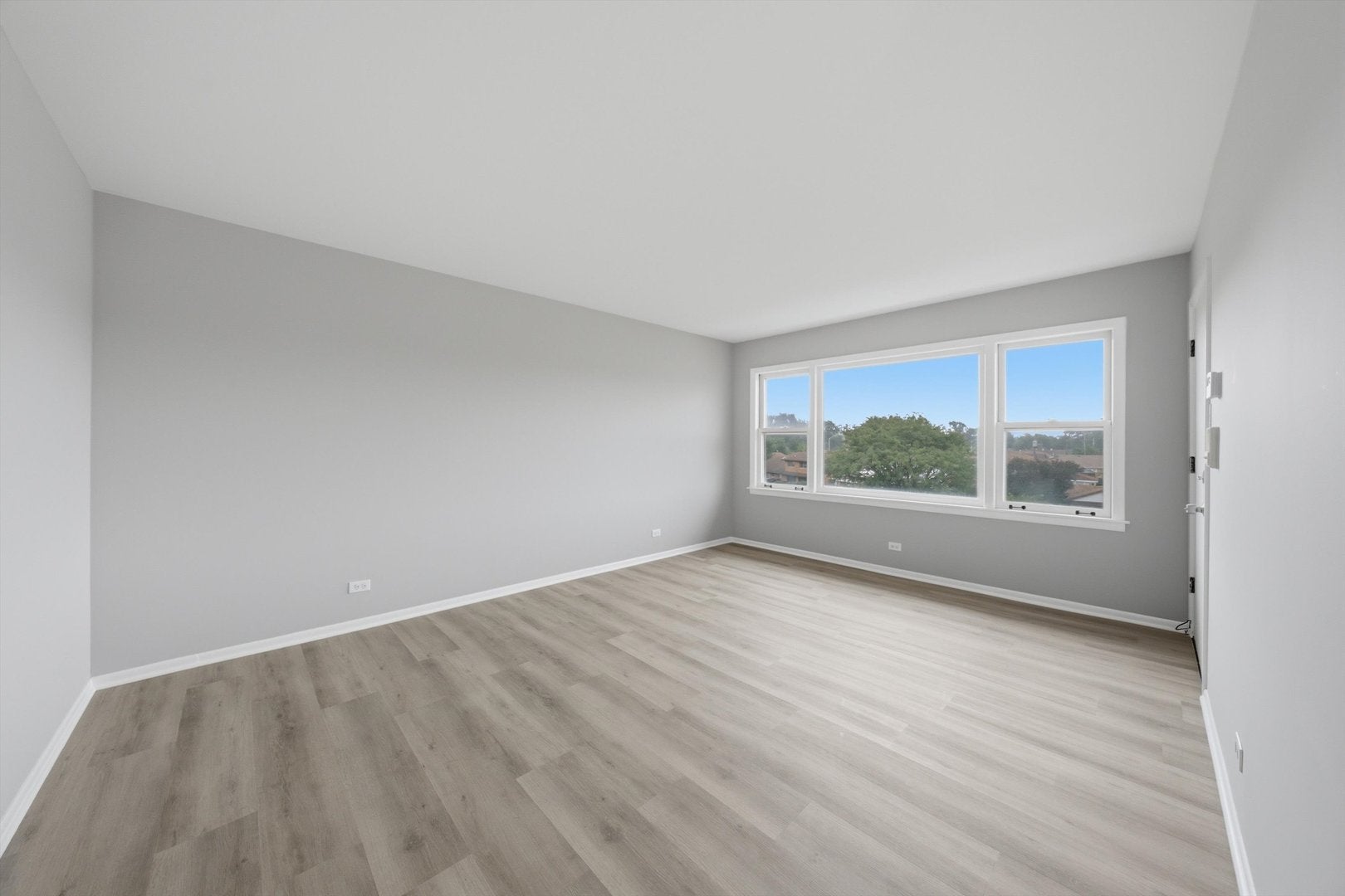 3170 W Meadow Lane 23