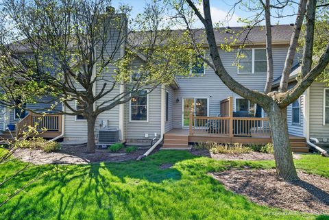 Tiny photo for 710 Juniper Lane, Lake In The Hills, IL 60156 (MLS # 12624650)