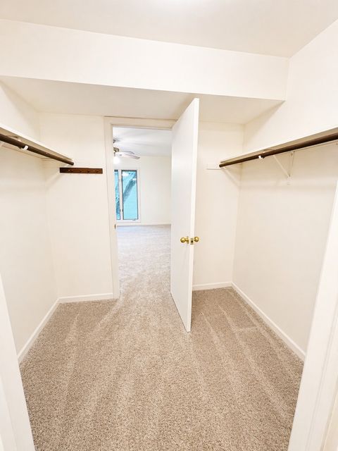 Tiny photo for 5721 W 103rd Street #204, Oak Lawn, IL 60453 (MLS # 12512106)