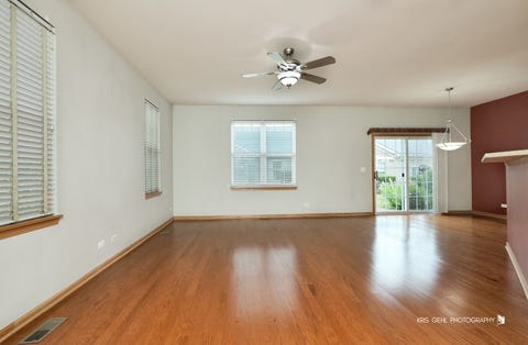 Tiny photo for 13152 W Sheffield Lane #13152, Beach Park, IL 60083 (MLS # 12718802)