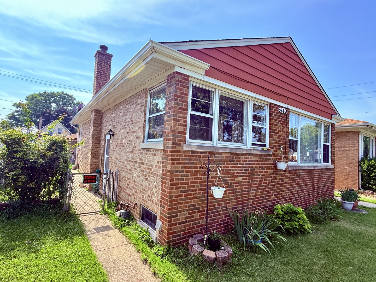3240 Ernst Street