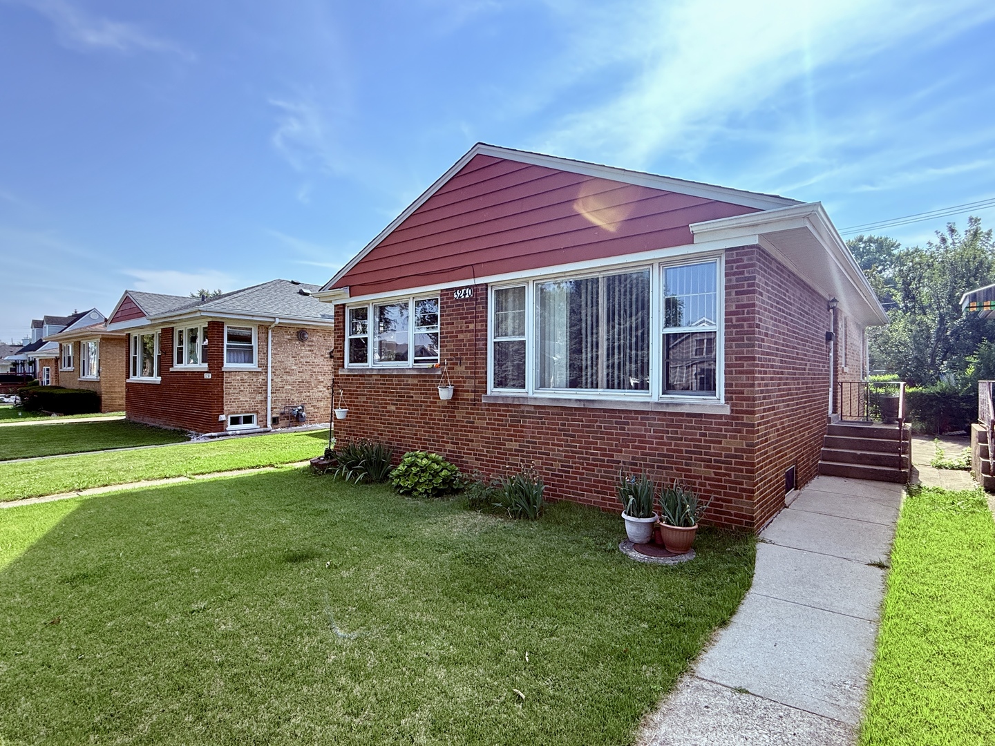 3240 Ernst Street
