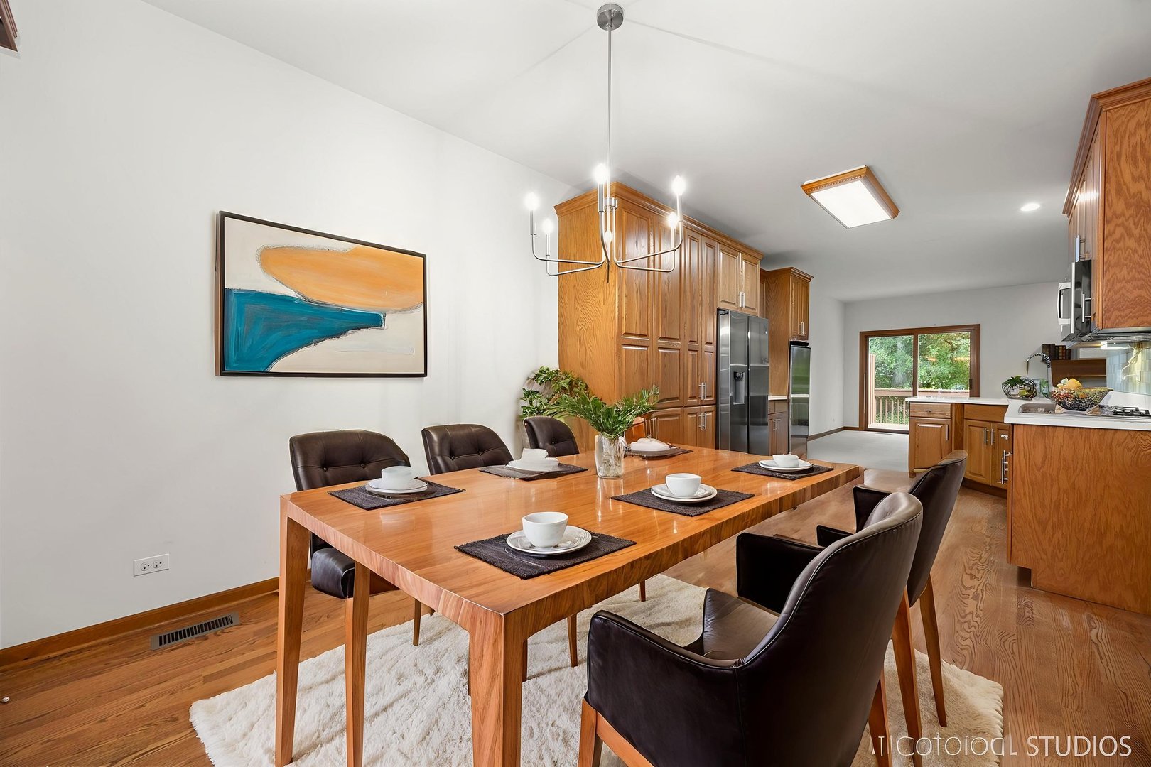 1919 Kingsbrook Court 1919