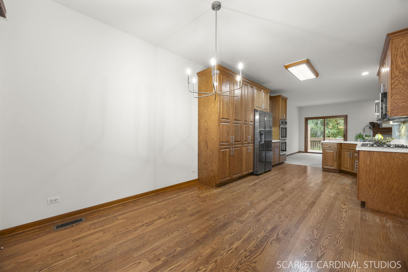 1919 Kingsbrook Court 1919