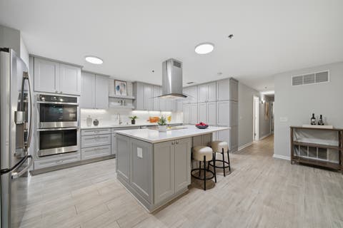 Tiny photo for 7030 Arbor Lane #101, Northfield, IL 60093 (MLS # 12734290)