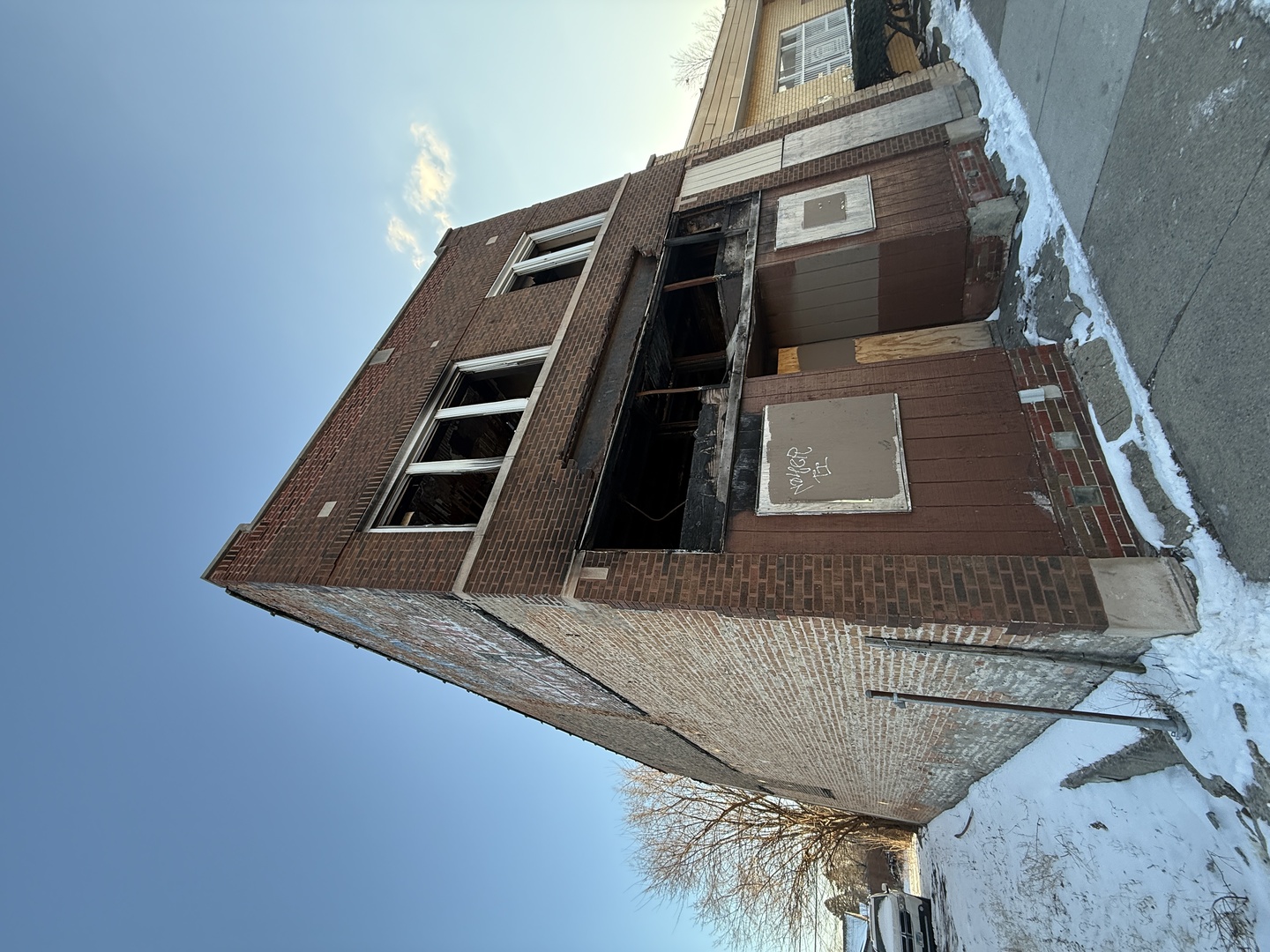 2519 W 71st Street