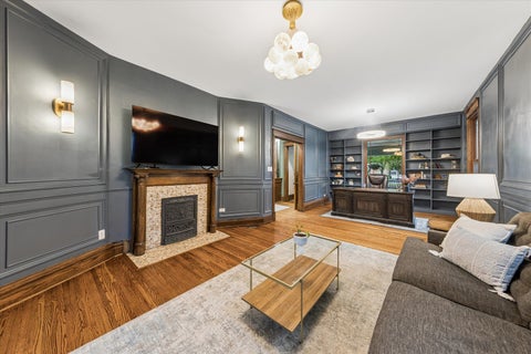 Tiny photo for 134 N Kensington Avenue, La Grange, IL 60525 (MLS # 12673615)