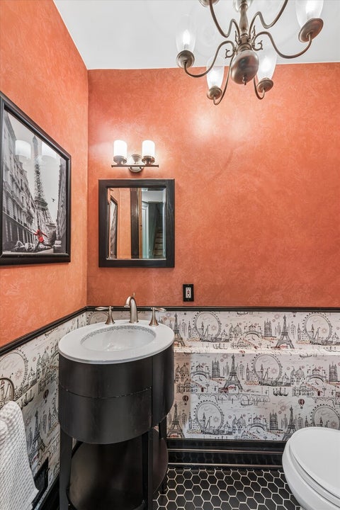 Tiny photo for 134 N Kensington Avenue, La Grange, IL 60525 (MLS # 12673615)