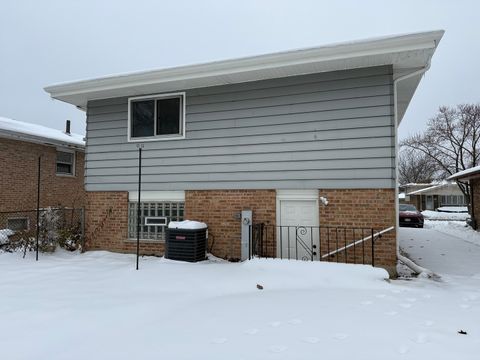 Tiny photo for 18037 Edwards Avenue, Country Club Hills, IL 60478 (MLS # 12541076)
