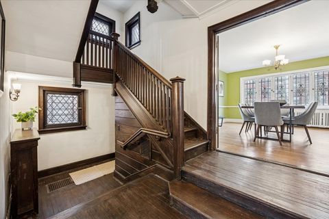 Tiny photo for 5309 S Greenwood Avenue, Chicago, IL 60615 (MLS # 12619053)