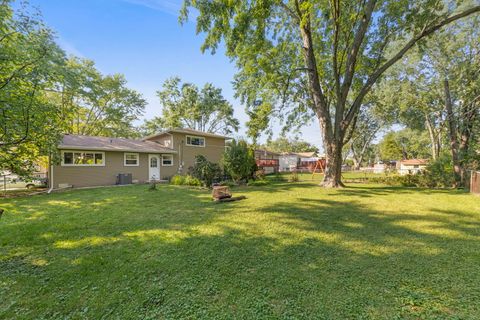 Tiny photo for 8119 Leawood Lane, Woodridge, IL 60517 (MLS # 12471281)