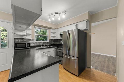 Tiny photo for 8119 Leawood Lane, Woodridge, IL 60517 (MLS # 12471281)