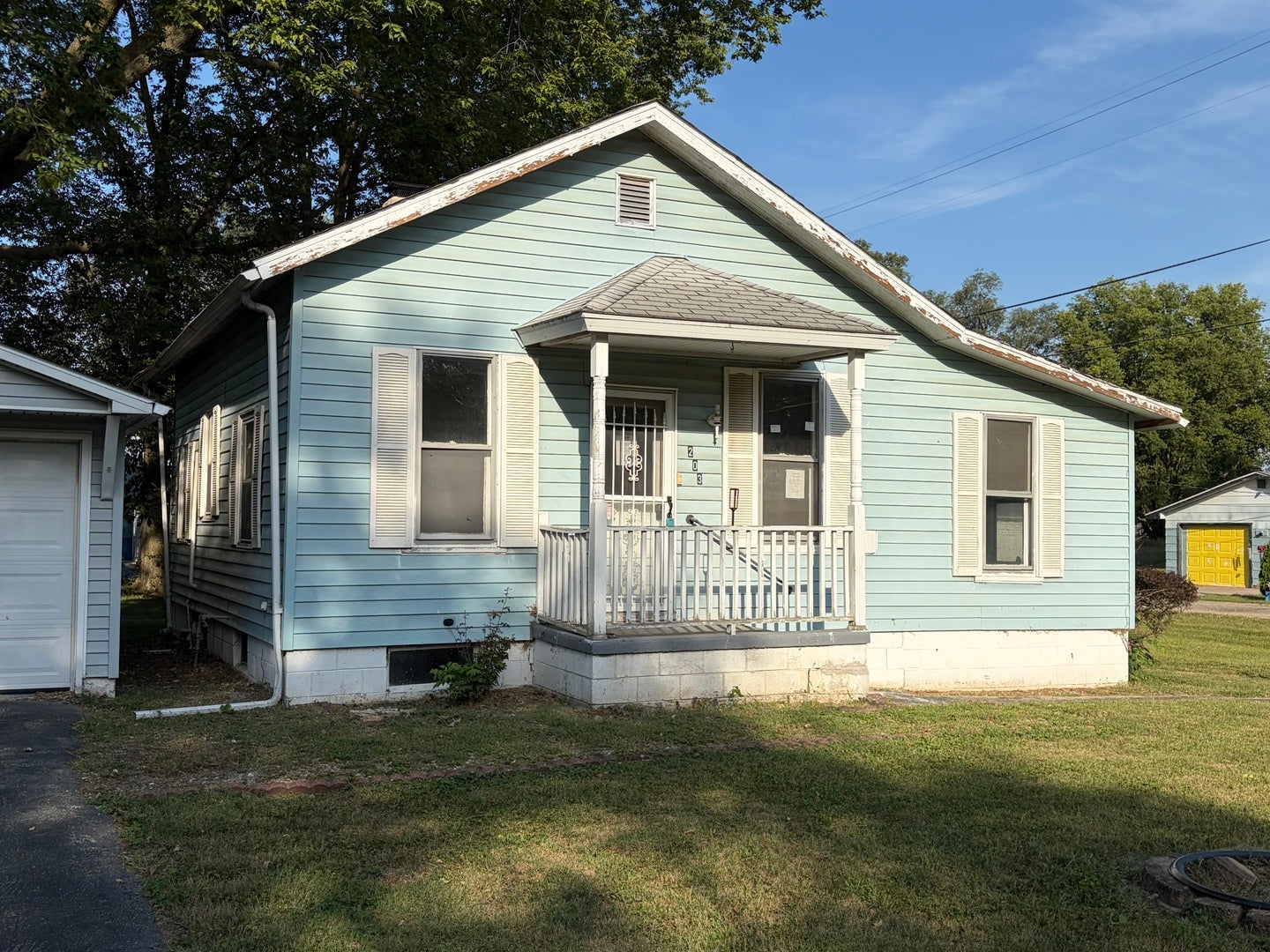 203 S Fuller Street