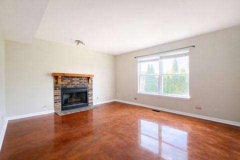 Tiny photo for 2467 Deerfield Drive, Aurora, IL 60506 (MLS # 12602627)