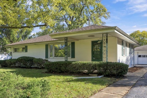 Photo of 1793 Western Avenue, Northbrook, IL 60062 (MLS # 12789288)