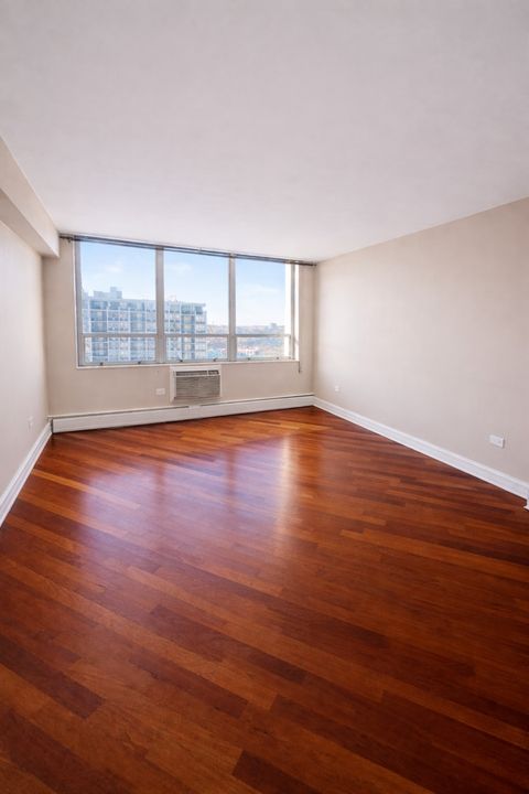 Tiny photo for Niles, IL 60714 (MLS # 12593322)