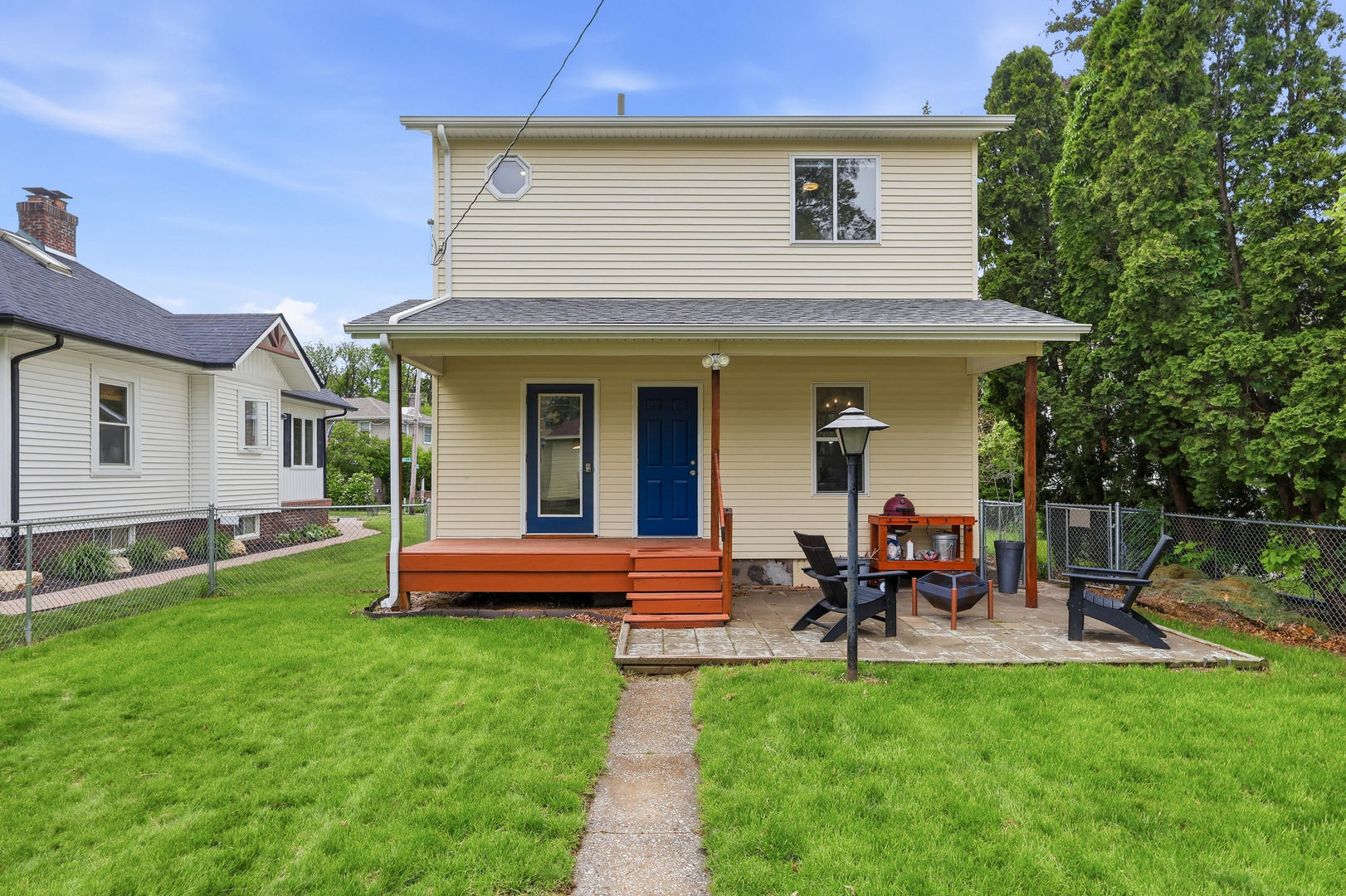 2810 Middle Road