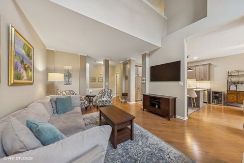 Tiny photo for 6262 Edgebrook Lane E, Indian Head Park, IL 60525 (MLS # 12468466)
