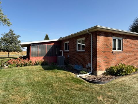 Tiny photo for 5514 S Forester Drive, Rochelle, IL 61068 (MLS # 12485178)