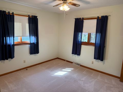 Tiny photo for 5514 S Forester Drive, Rochelle, IL 61068 (MLS # 12485178)